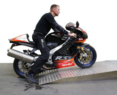 BM1010 bremseprøvestand med motorcykel